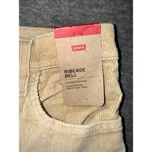 Levi's Ribcage Bell Corduroy Pants in Tan